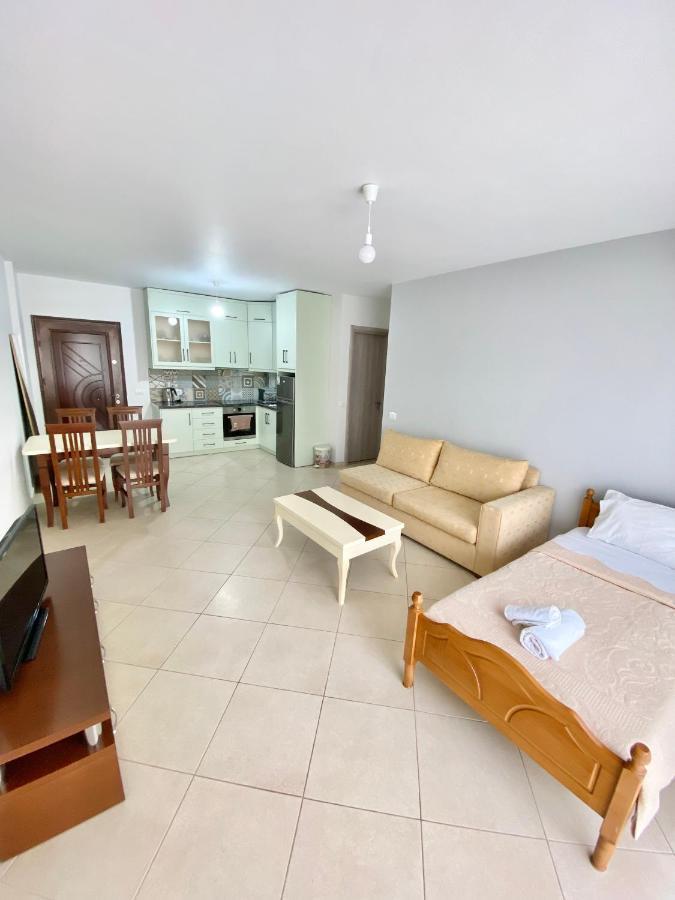 Evgenia'S Apartment Saranda Dış mekan fotoğraf
